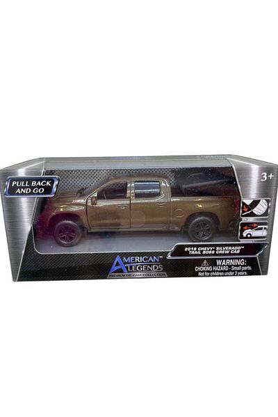 JPT 2017 Chevrolet Silverado black trail boss crew cab model 1/32