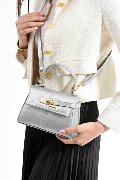 Çanta Trend Fiesta model ženske stilske srebrne ručne i Torba za rame sa zlat...
