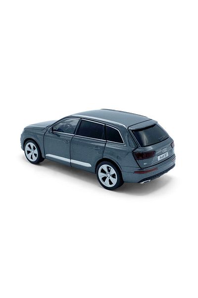 JPT 1/32 scale model Audi Q7, daytona grey pearl Tayumo with sound and lights, opens the doors