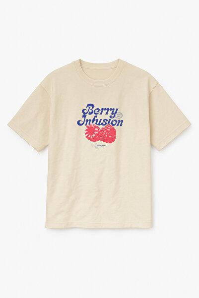 Altair Tr Beige Color Oversize Berry Infusion Raspberry Printed Unisex T-Shir...
