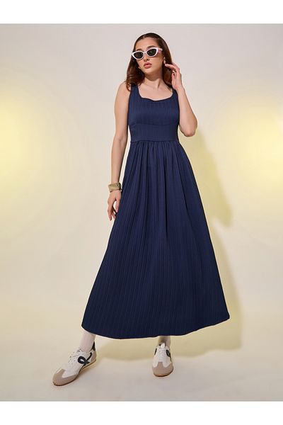 Styli Textured Sleeveless A-Line Midi Dress