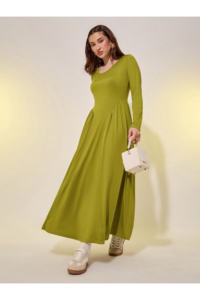 Styli Solid Gathered Waist A-Line Midi Dress