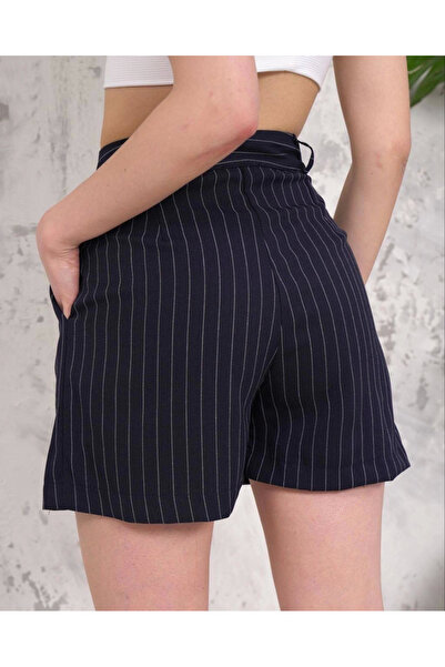 İntive Lingerie Μαύρο/άσπρο ριγέ με κουμπιά ψηλόμεσο άνετο ύφασμα Αυθεντικό επαγγελματικό κοντό κομψό σορτς