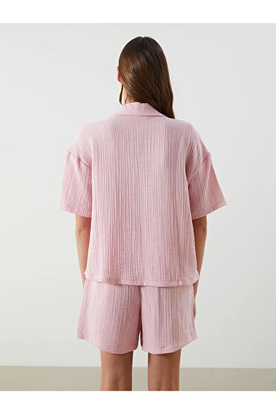 LC Waikiki LCW DREAM Pembe Gömlek Yaka Dokulu Kadın Şortlu Pijama Takımı
