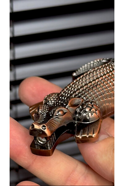 R8SAAT TİMSAH ÇAKMAK MODELİ