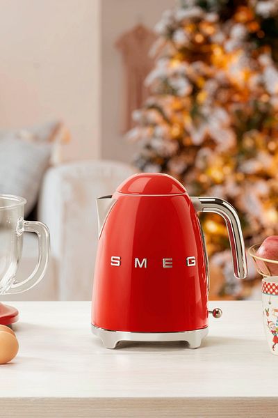 SMEG 50S Style Retro Red Kettle Klf03Rdeu