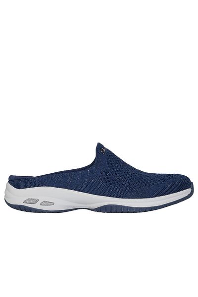SKECHERS وقت الهواء الطلق