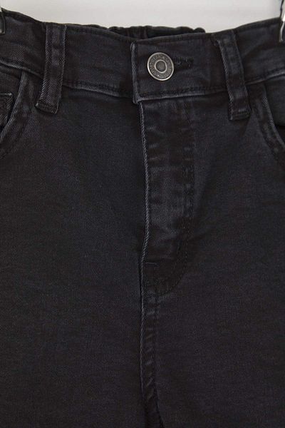 TRENDYOLKIDS Black Boy's 100% Cotton Basic Elastic Denim Shorts Tkdss25Sr00026