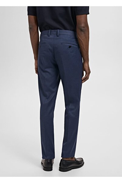 MANGO Man Υφασμάτινο υφασμάτινο παντελόνι με εξαιρετικά λεπτή εφαρμογή