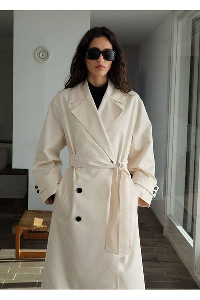 MANGO Woman Oversize'owy, długi, dwurzędowy płaszcz typu trencz