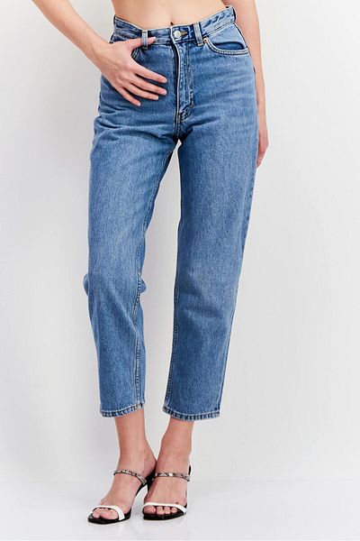 Monki Women Regular Fit Washed Non Stretchable Jeans, Light Blue