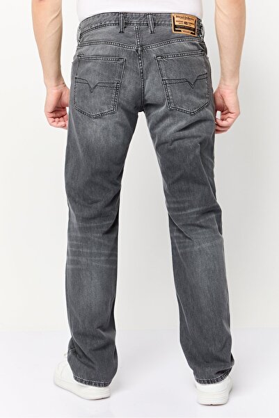 Diesel Men Straight Fit Mid Waist Washed Non-Stretchable Denim, Grey