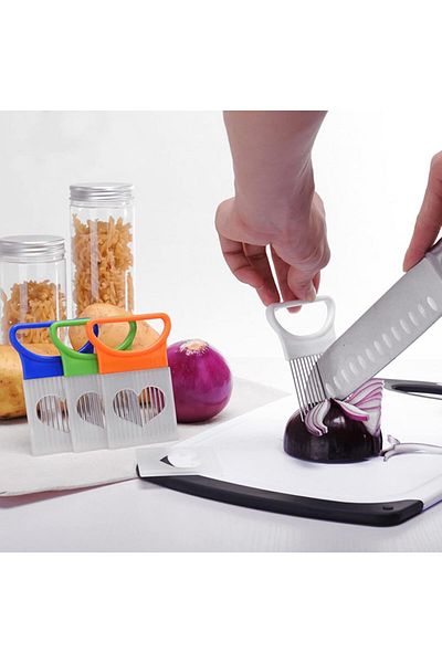 Generic KASTWAVE 4 Piece Stainless Steel Onion Holder and Vegetable Slicer Set for Easy Cutting of Onions,