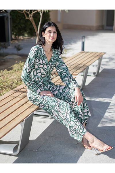 Sanskrutihomes By Styli Floral Printed V Neck Top and Pants Co-Ords