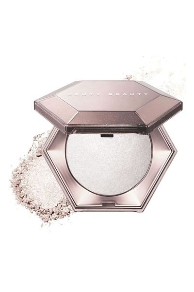 FENTY BEAUTY Fenty Diamond Bomb All-Over Diamond Veil How Many Carats?! – Platinum Sparkle Highlighter, 8g