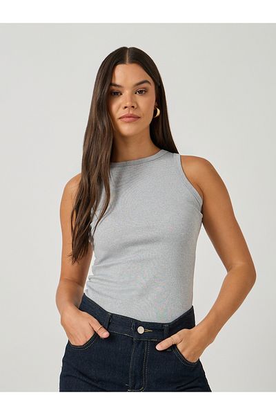Styli Plain Round Neck Fitted Tank