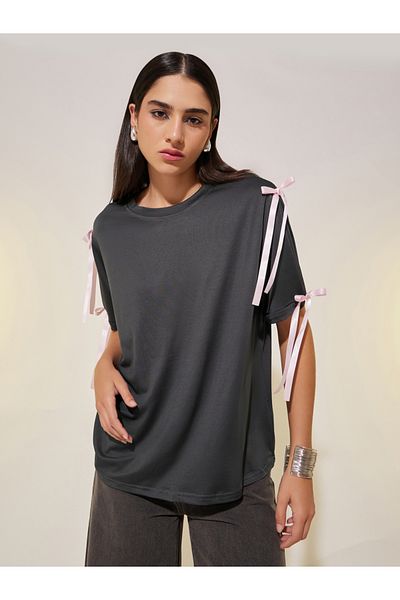 Styli Round Neck Bow Tie Detailed T-Shirt