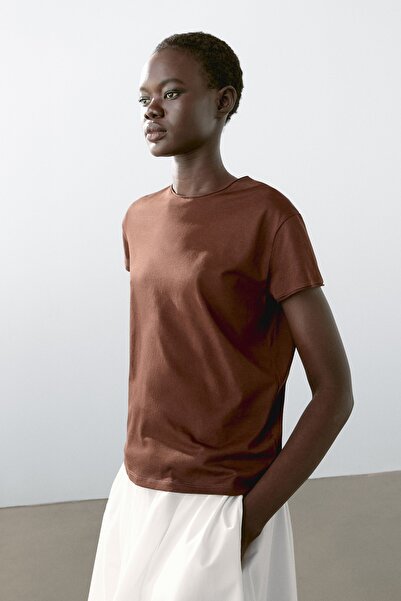 Massimo Dutti %100 pamuklu ve kısa kollu t-shirt