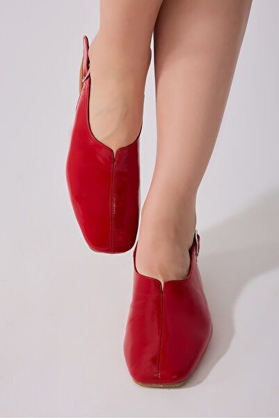 Eric Nurnberg صندل جلد طبيعي بيري - أحمر