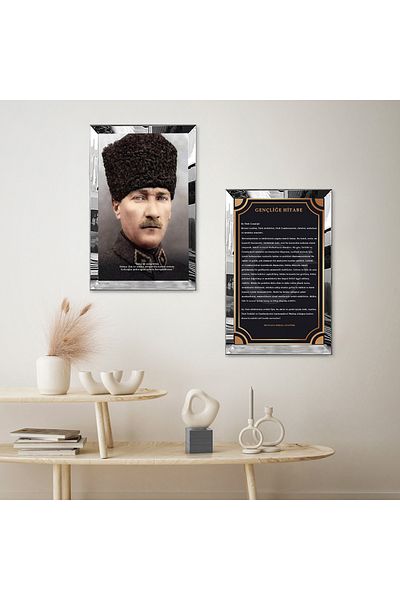 Zevahir Mobilya Dekorasyon SET DE MASA MDF DUAL ATATURK SI HIBABE LA TINERET CU CADRU DE PLEXY CU OGLINDA SILVER