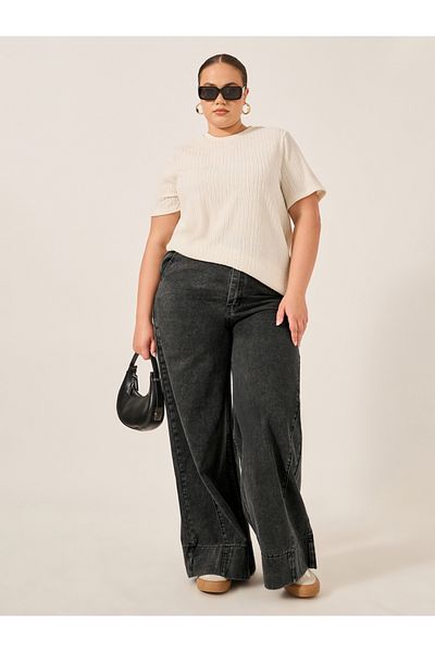 Styli Plus Size Wide Leg Jeans with Side Seam Detail