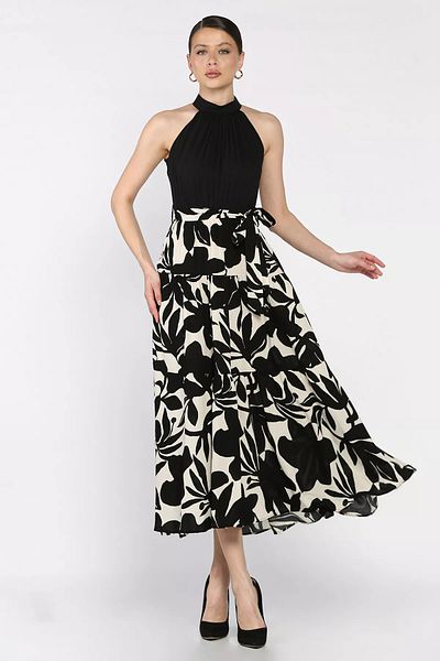 GÜLSELİ Black Halter Neck Waist Elastic Belted Dress