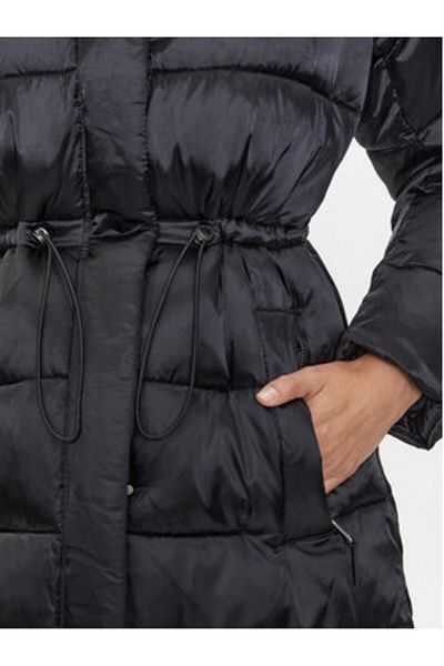 Calvin Klein Geacă de iarnă pentru femei K20K207728 Neagră