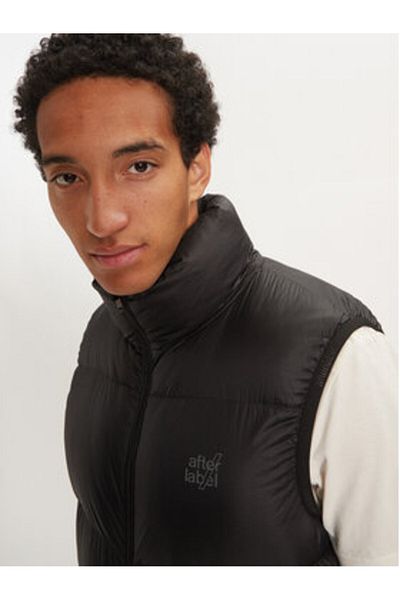 after label Men's Vest A00001 Black