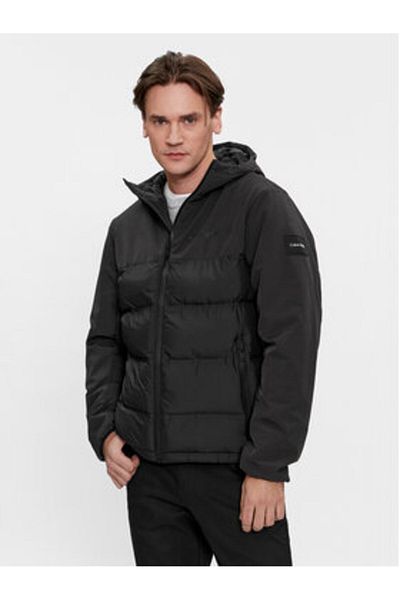 Calvin Klein Jachetă de iarnă pentru bărbați Calvin Klein K10K111889 Neagră
