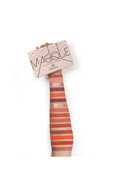 Forever52 Magique 15 Color Eyeshadow Palette
