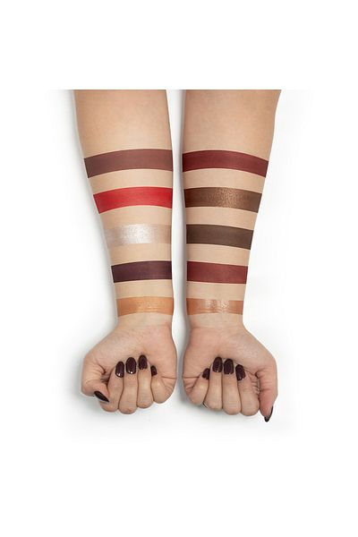 Character 10 Color Eyeshadow Palette