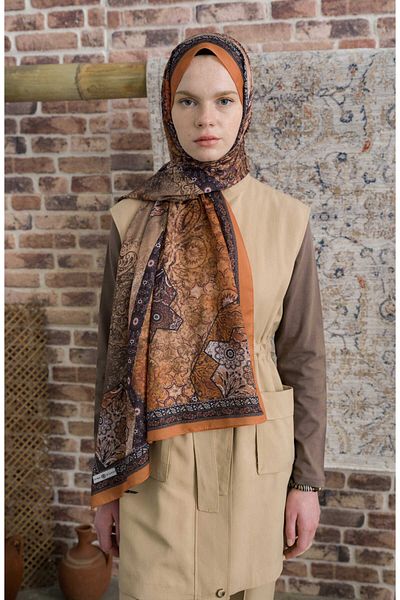 Fatma Atasoy Glorina Tile Ethnic Patterned Shawl