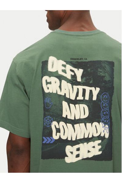 THE NORTH FACE Men's T-Shirt NF0A8C3QHCH1 Green