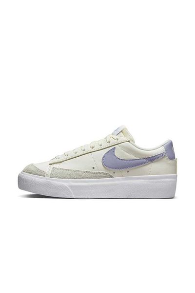 Nike Blazer Low Platform Women's Beige Sneaker Sportie