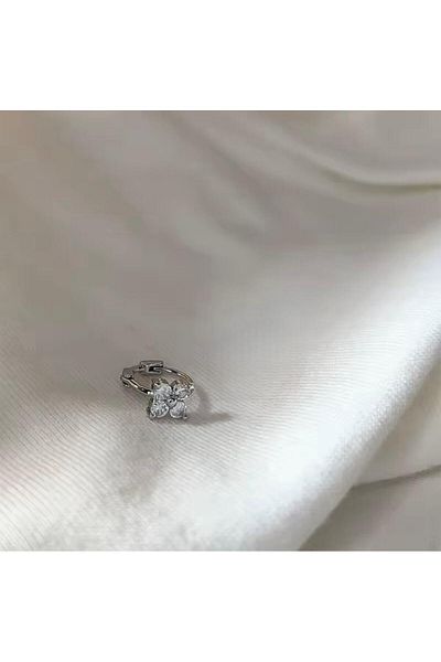 Arescollection 1 Piece Zircon Stone Flower Mini Hoop Tragus Piercing