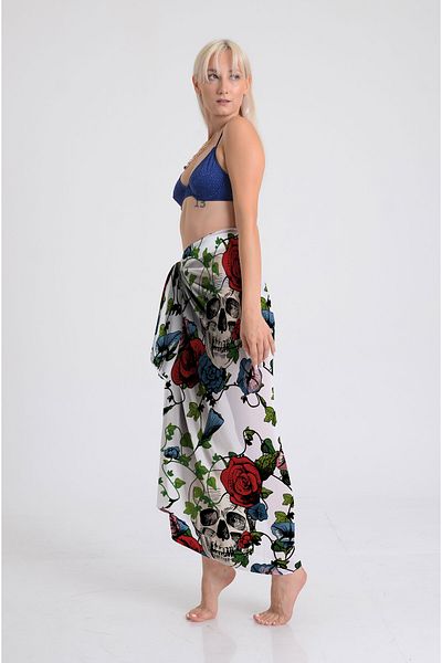 DESENİX Skull and Roses Pattern Pareo - 100X145 cm - Silky Chiffon & Luxury Satin Fabric Option- Beach Dress