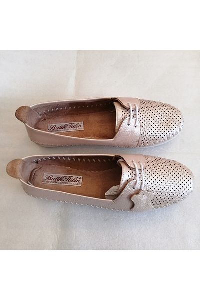 Butik Tülin Women's Genuine Cowhide Powder Hand-Stitched Perforated Soft Comfortable Flexible Rubber Sole Lace-Up Loafer