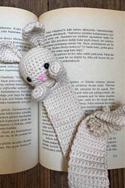 Talinhandmade El Yapımı Amigurumi Tavşan Kitap Ayracı