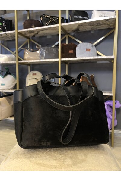 Hane Zamansız Şıklığın Anahtarı: Süet Dokulu Lüks Omuz Çantası