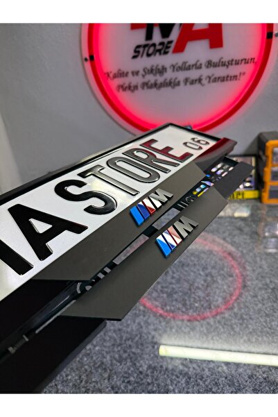 BMASTORE06 BMW SİYAH M LOGOLU MAT Pleksi Plakalık (1çift, 2 adet)