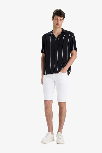 DeFacto Slim Fit Slim Fit Weiße Jean Bermuda Shorts X5352az25sm