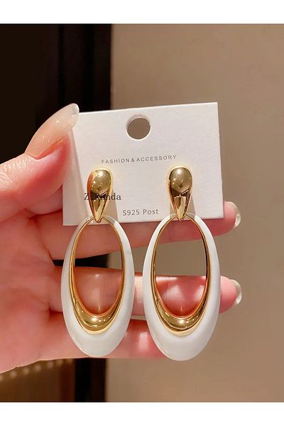 Girift Vintage Gromer Gold White Detailed Drop Earring Set