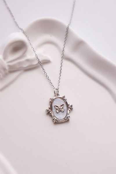EFBUTİK White Butterfly Imported Necklace with Silver Color Chain