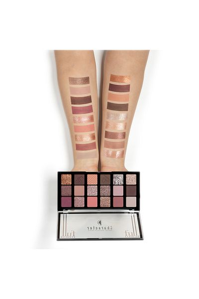 Character 18 Color Eyeshadow Palette