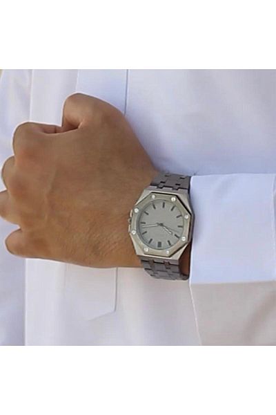 catera Men's watch with a modern design in a ferrous color