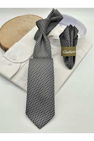 Gutiero Classic Necktie with Gray Patterned Handkerchief