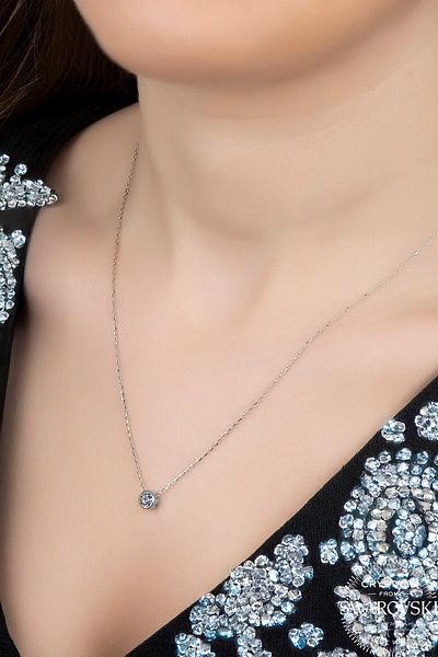 Swaroski Zirconia Solitaire Women's Necklace - the Meeting of Elegance and Quality
