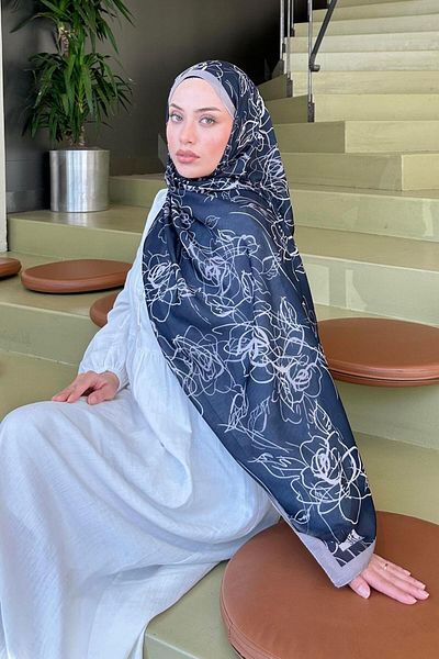 lamelif Flower Pattern Soft Shawl Black Mink