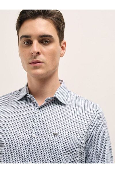 The Bear House Men's White with Blue Geometric Printed Tailored Fit Formal Shirt for Every Occasion