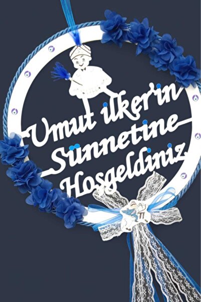 Tasarım Kişiye İsme Özel Sünnet Kapı Süsü ( Ahşap Mavi Çiçekli Sünnetimize Hoşgeldiniz Kapı Süsü)